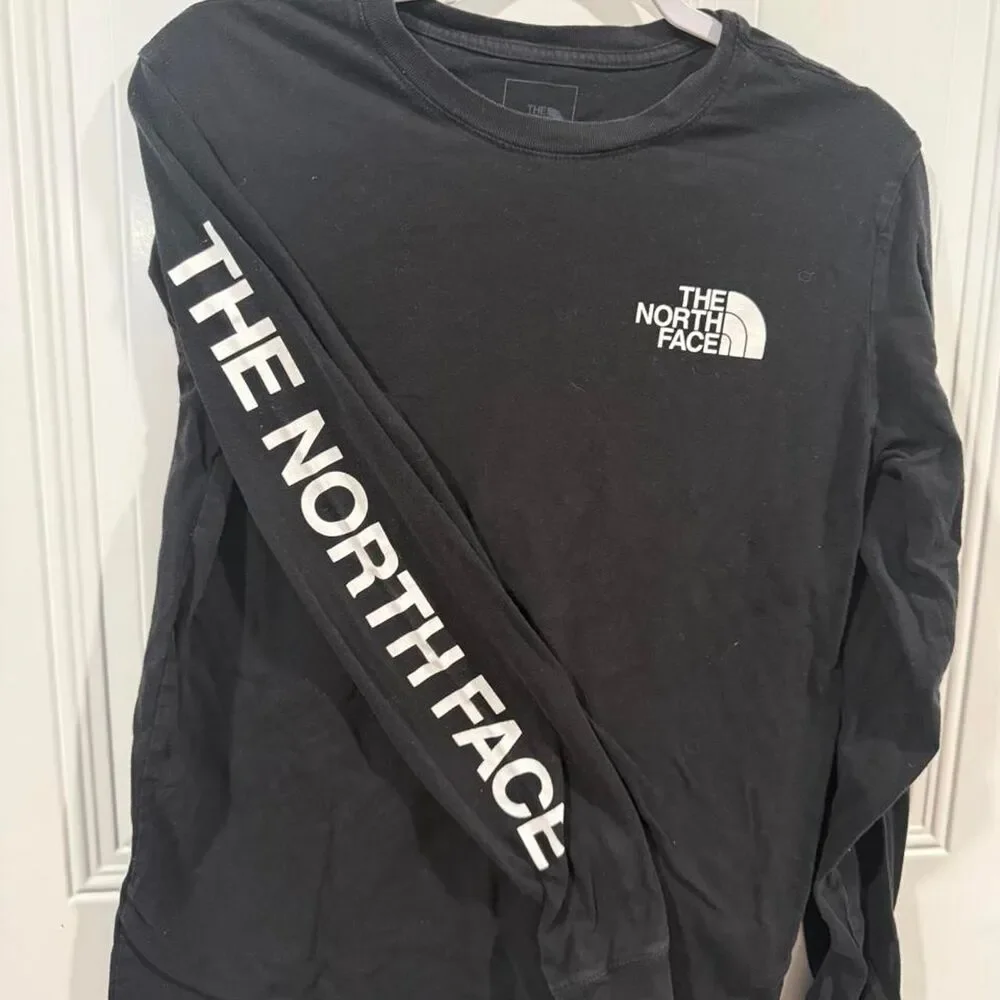 The-North-Face Men's Black Long Sleeve Shirt